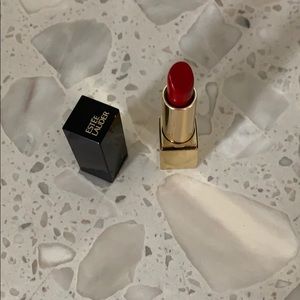 Estee Lauder red lipstick 💄NWOT